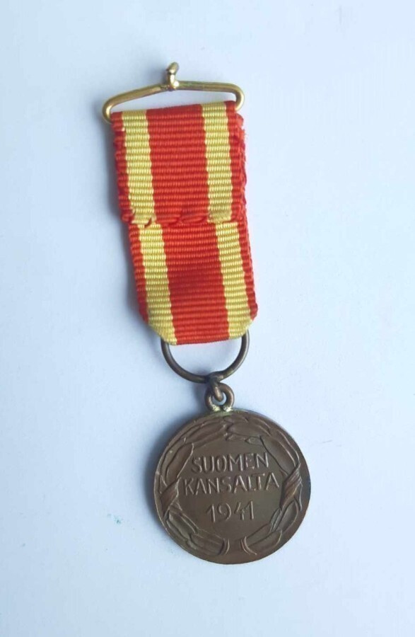 VM 2 1941 pienoiskunniamerkki