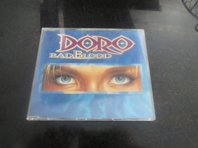 Doro Bad Blood cds