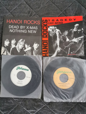 Hanoi Rocks singlet: Dead by x-mas, Tragedy ja I want you