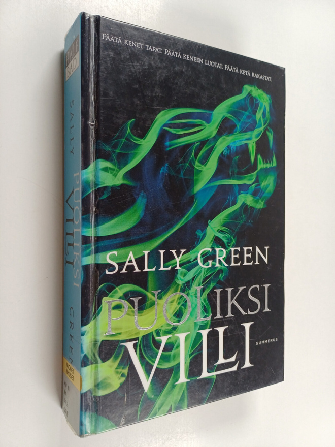 Sally Green : Puoliksi villi