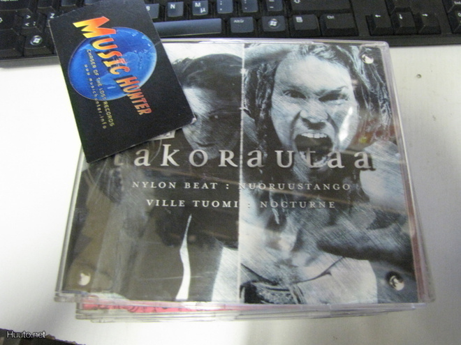NYLON BEAT / VILLE TUOMI-TAKORAUTAA CD SINGLE