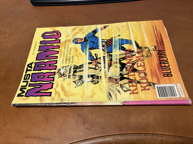 MUSTANAAMIO 19/1989