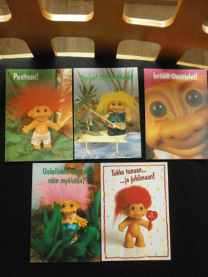 5 kpl Trolli - peikko postikortti