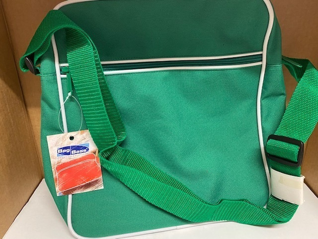 Retro olkalaukku vihreä BG16