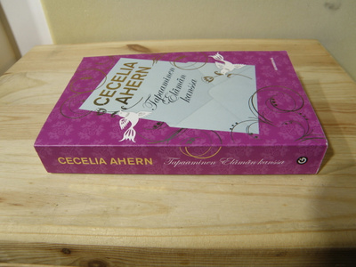 Cecelia Ahern Tapaaminen elämän kanssa