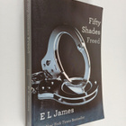 E. L. James : Fifty Shades Freed - pikkukuva 1