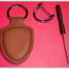 Pieni nahkainen ruskea Volvo avaimenperä - pikkukuva 3
