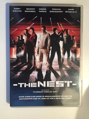 Kahden tulen välissä - The Nest (DVD)