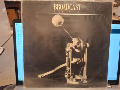 Broadcast – Step On It vinyyli