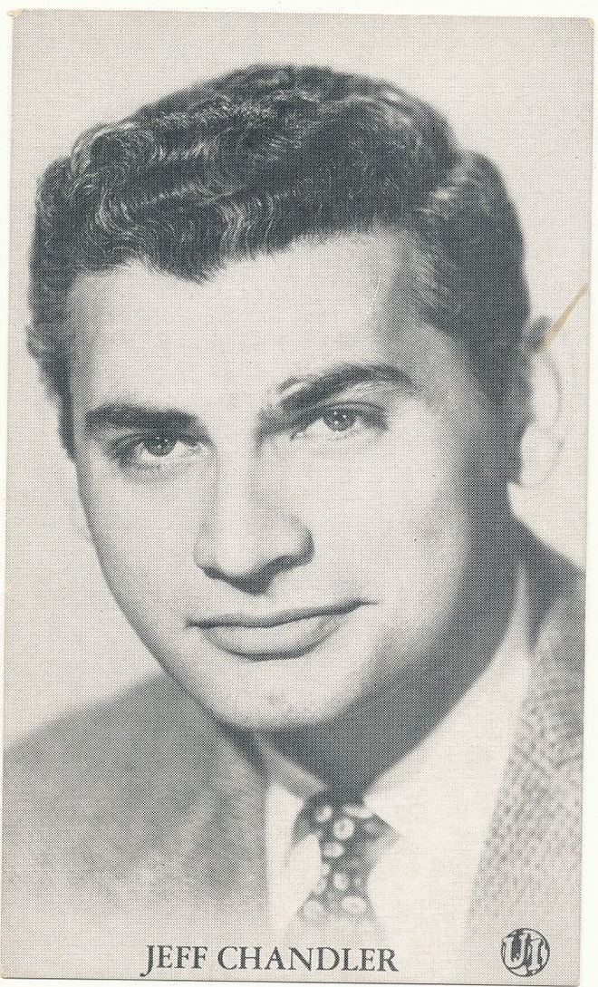 Filmitähti JEFF CHANDLER -vanha mainoskortti