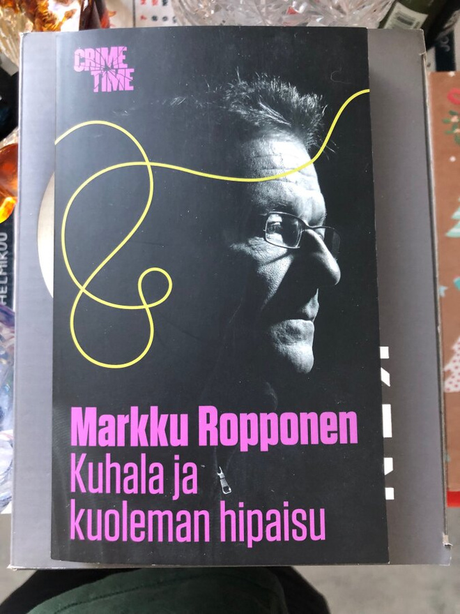 Ropponen: Kuhala ja kuoleman hipaisu. 2012.