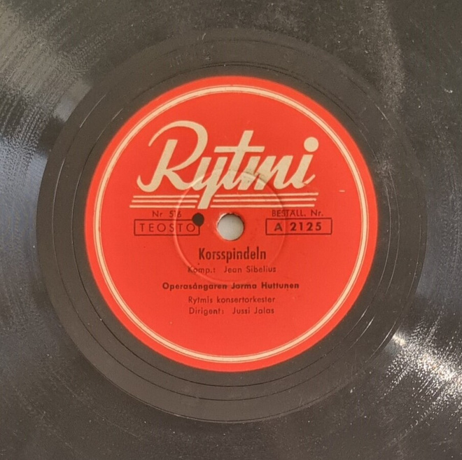 Savikiekko 1945 - Jorma Huttunen - Rytmi A 2125