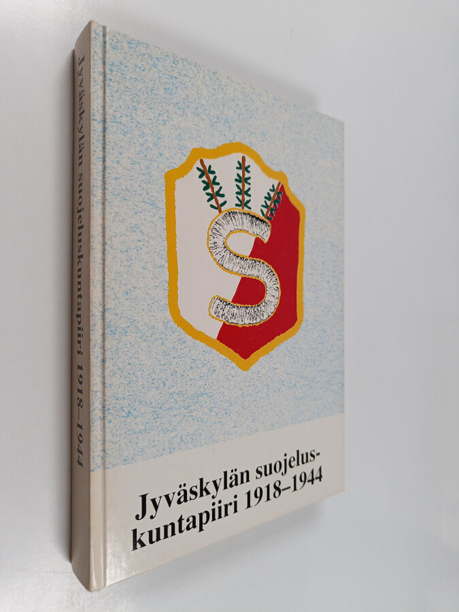 Jussi ym. Kylmälä : Jyväskylän suojeluskuntapiiri 1918-1944