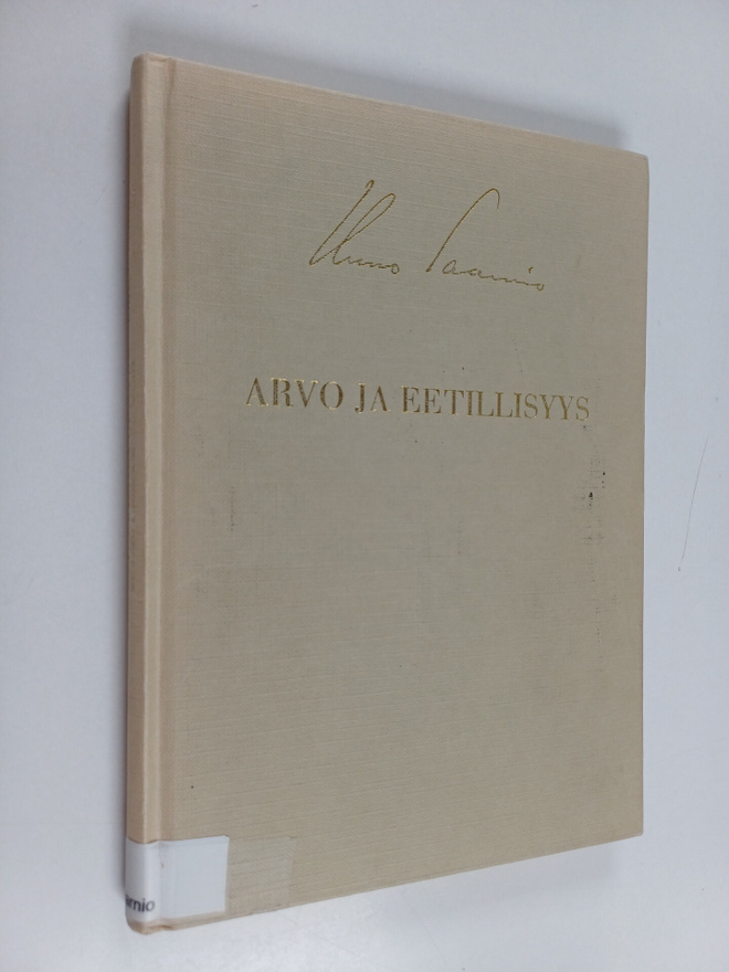 Uuno Saarnio : Arvo ja eetillisyys