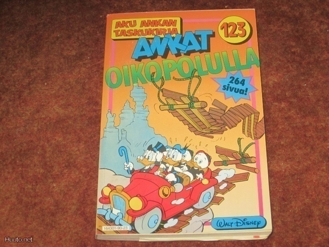 AKU ANKAN TASKUKIRJA 123 - ANKAT OIKOPOLULLA