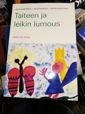 KARPPINEN : TAITEEN JA LEIKIN LUMOUS