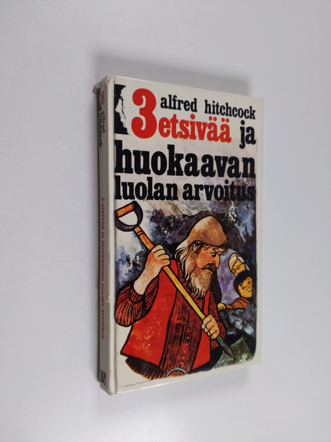 William Arden : 3 etsivää ja huokaavan luolan arvoitus