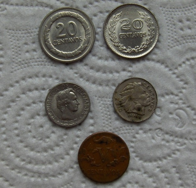 Kolumbialaisia kolikoita 1959-1970 5 kpl Colombia Centavos