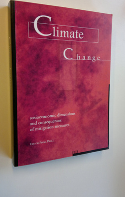 Pekka Pirilä : Climate change : socioeconomic dimensions ...