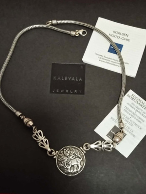 KALEVALA AURINKOLEIJONA, hopeinen KÄÄTY