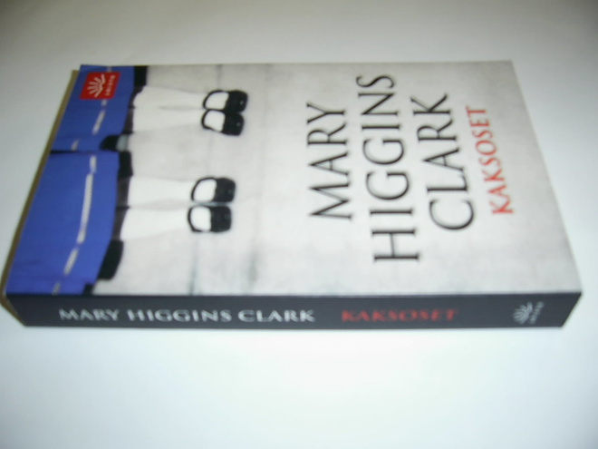 MARY HIGGINS CLARK : KAKSOSET