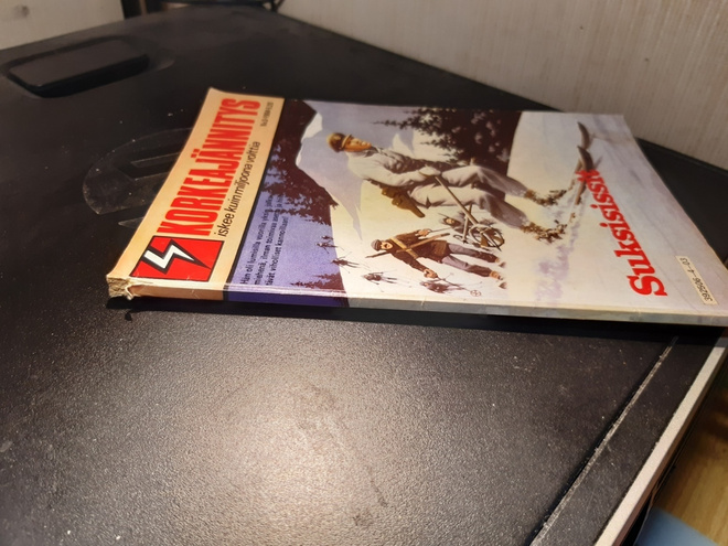 Korkeajännitys 3/1984 Suksisissit