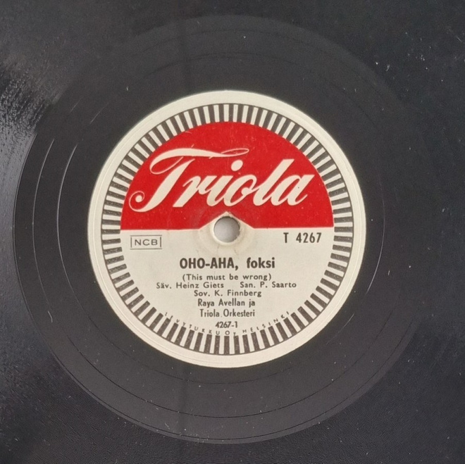 Savikiekko 1956 Raya Avellan (Harmony Sisters) Triola T 4267