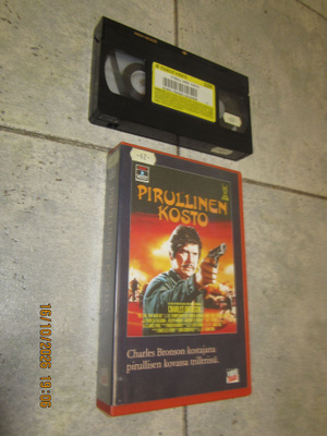 Pirullinen kosto VHS – Charles Bronson (Video Trade)