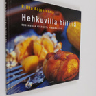 Riitta Pojanluoma : Hehkuvilla hiilillä : kokonaisia ater... - pikkukuva 1