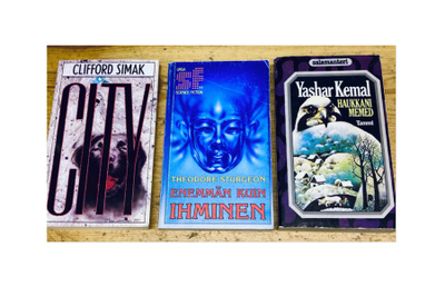 kuvien kolme kirjaa Scifi ym