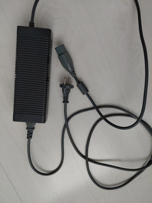 Virtalähde XBox360