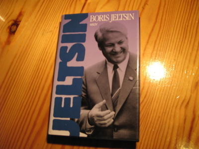 Boris Jeltsin, Jeltsin v.-1990
