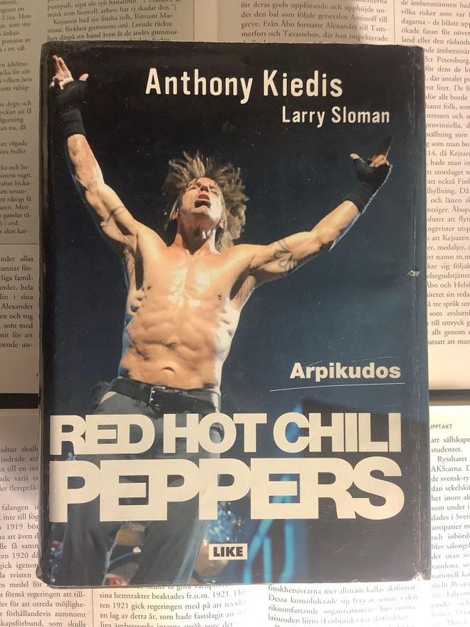 Anthony Kiedis; Larry Sloman - Arpikudos: Anthony Kiedisin..