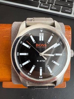Hugo Boss BOSS miesten kello – 5 ATM – teräsranneke