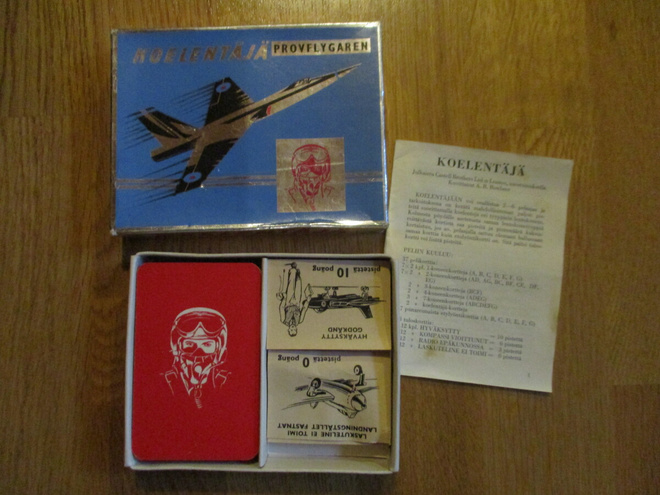 KOELENTÄJÄ / PROVFLYGAREN korttipeli KUVATAIDE  1596 * lento