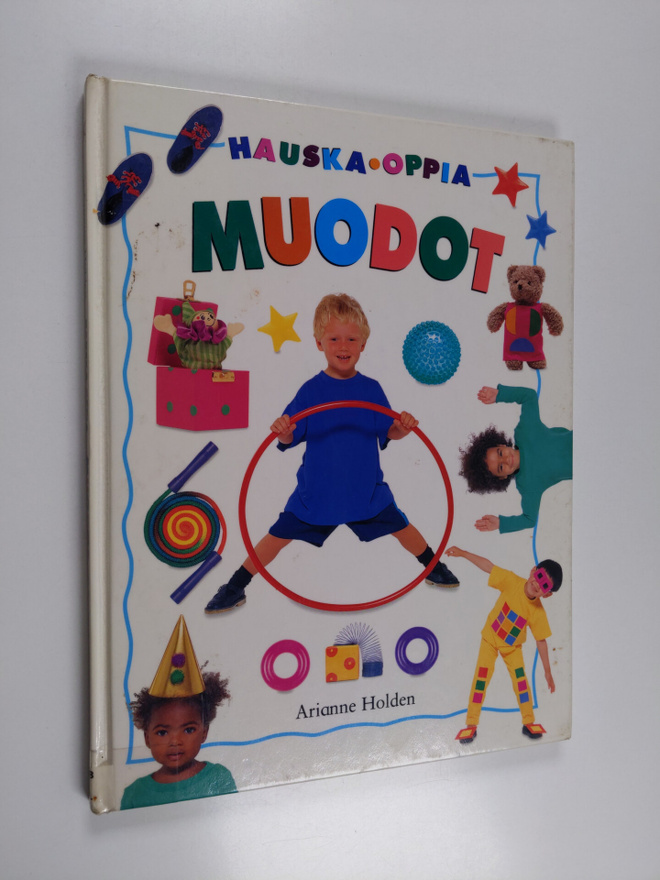 Arianne Holden : Hauska oppia muodot