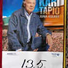 Kari Tapio Juna Kulkee Keikkajuliste 70×50cmcm - pikkukuva 3