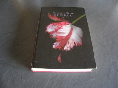 Stephenie Meyer Uusikuu