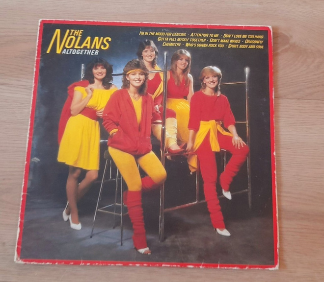 THE NOLANS Altogether 25085 1982 Hollanti