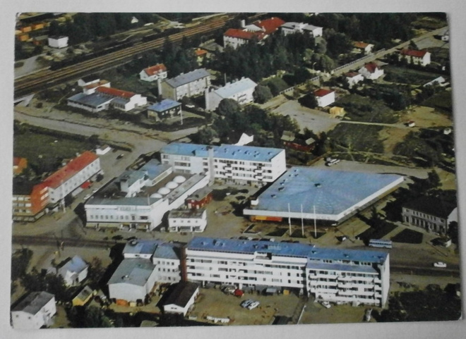 Järvenpää, keskustaa, väri-ilmakuvapk, p. 1983