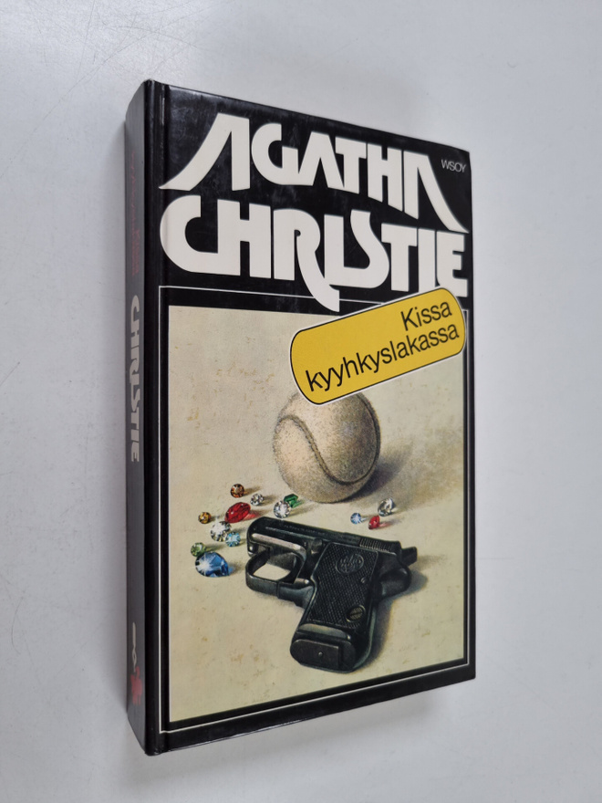 Agatha Christie : Kissa kyyhkyslakassa