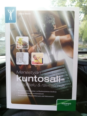 NIEMI : MENESTYJÄN KUNTOSALIHARJOITTELU & RAVITSEMUS