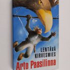 Arto Paasilinna : Lentävä kirvesmies - pikkukuva 1