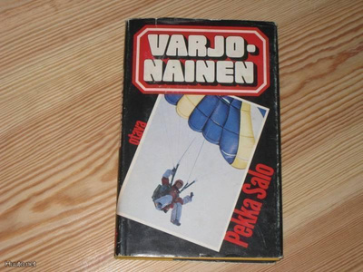 Salo, Pekka: Varjonainen 1.p skp v. 1977