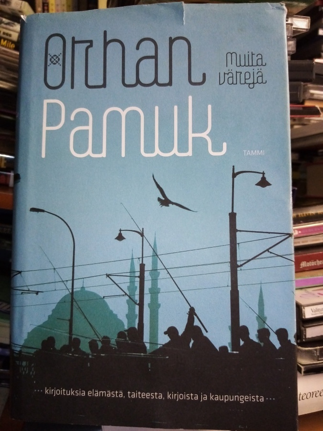 Orhan PAMUK :  Muita värejä ( SIS POSTIKULU)