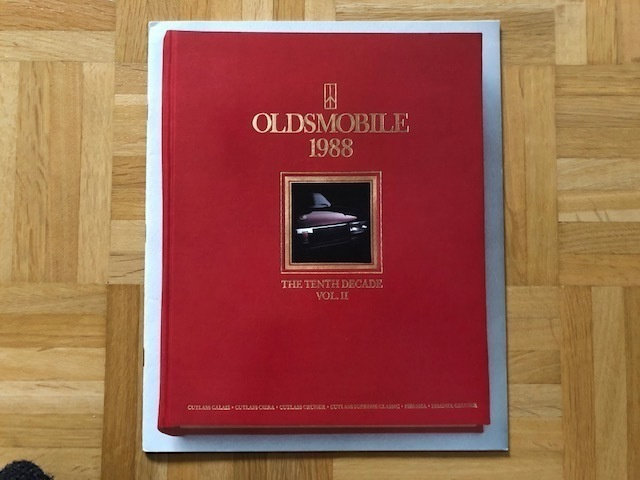 Esite Oldsmobile mallisto 1988: Cutlass Calais, Firenza ym