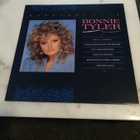 Bonnie Tyler Greatest Hits - pikkukuva 1