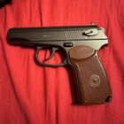 Makarov-mallinen CO2-ilmapistooli ja kotelo - pikkukuva 1