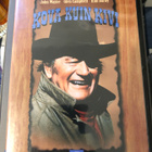 Kova kuin kivi. John Wayne. 1969. - pikkukuva 1
