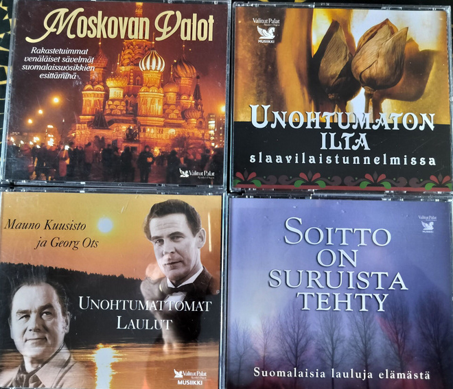 4 KPL SLAAVIL./VENÄLÄISTÄ/ SURULLISTA ISKELMÄ CD-KOKOELMAA